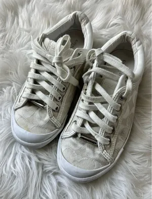 Coach white Francesca sneaker size 5B thumbnail 1