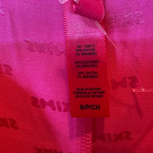 NWOT‎ SKIMS Woven Jacquard Lace Long Slip Dress in Hot Pink SizeS thumbnail 13