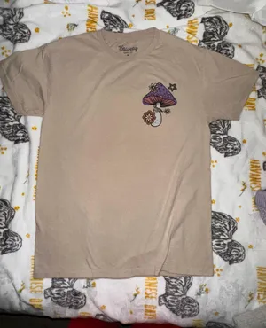 Shroom Tee Tan Size M thumbnail 1