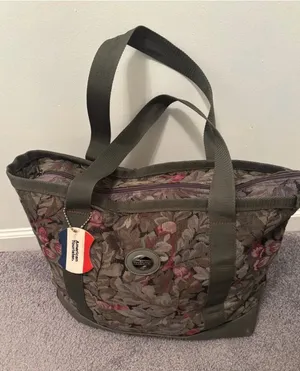 Large Floral Jacquard American Tourister Tote in Olive thumbnail 1