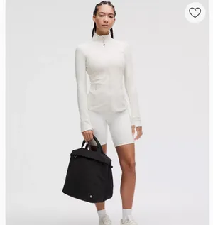 Lululemon On My Level 19L Bag thumbnail 3