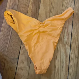 Dippin Daisy’s Orange Creamsicle matching swimsuit set thumbnail 7