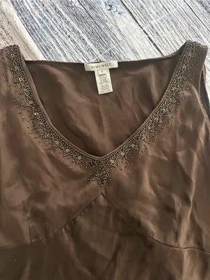 Vintage Y2K Nine West 100% Silk Beaded Sleeveless Blouse thumbnail 3