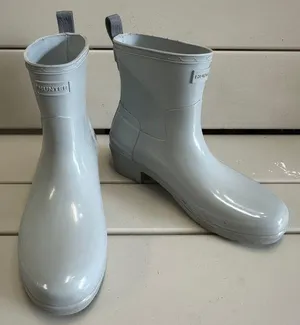 Hunter Refined Low Heel Biker Gloss Duo Waterproof Rain Boots 8 thumbnail 2