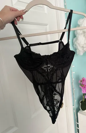 Forever 21 Lace Bodysuit thumbnail 1