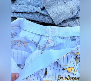 Tailgate Gray Iowa Sweatshirt and Hawkeyes Shorts Set thumbnail 3