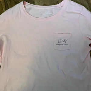 Vineyard Vines long sleeve t‎ shirt thumbnail 1