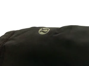 Lululemon shorts gym athletic black women's size 6 thumbnail 3