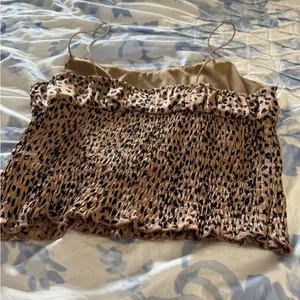 Super cute leopard Tank Top thumbnail 2