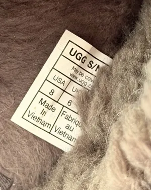 UGG Mini Boots thumbnail 5