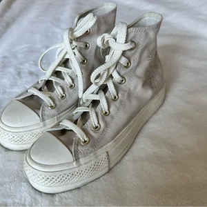 Converse Desert Sand Festival Platform Sneakers Women’s Size 6.5 thumbnail 6