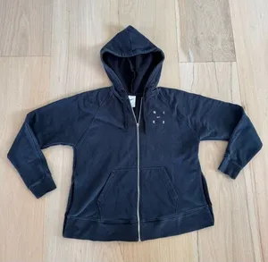 Nike Dri-Fit Black Zip-Up Sweatshirt Hoodie Size Medium (BROKEN ZIPPER) thumbnail 1