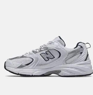 New Balance White and Gray Woman's Athletic RunningSneakers thumbnail 3