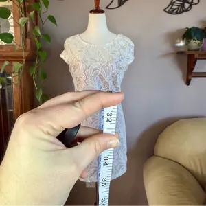 Bebe Sequin Lace Bodycon Dress – Size 6 – Ivory Floral Pattern – NWT $169 thumbnail 5