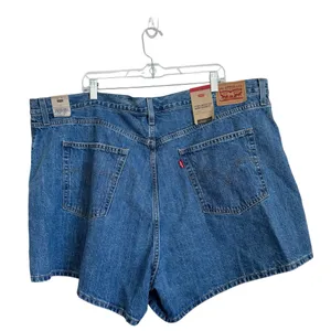Levis High Waisted Mom Denim High‎ Rise Shorts Size 26W Cotton thumbnail 2