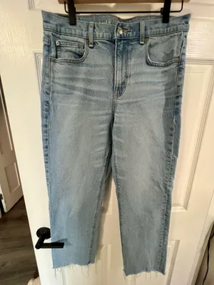 American Eagle Raw Hem Jeans thumbnail 2