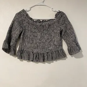 American Eagle Black & White Gingham Smocked Off Shoulder Crop Top Size M thumbnail 2