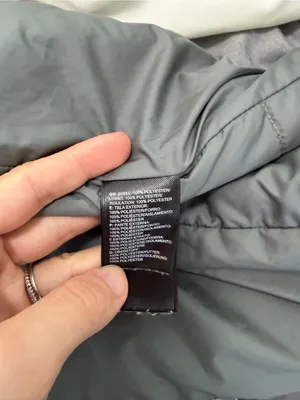 The North Face Catawissa Jacket in Gray- Size Small thumbnail 6