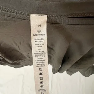 lululemon athletica swiftly tech long sleeve 2.0 race gray NWT thumbnail 3