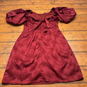 Altar'd State Burgundy Floral Jacquard Puff Sleeve Mini Dress XS‎ Red Satin Tie thumbnail 4