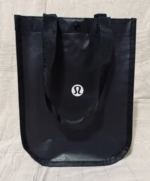 Lululemon Athletica Reusable Monochrome Tote‎ thumbnail 1