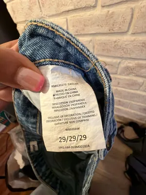 Wrangler Women's High Rise Medium Wash Frayed Jean Shorts Dark Blue Size 29 thumbnail 3
