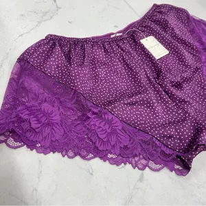 Free People Intimately ‘All Dressed Up’ Lace Trim Pajama Shorts Size XS thumbnail 3
