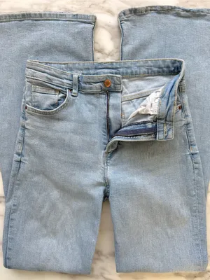 Bershka High Rise Flare Jean • Sz 6 thumbnail 6