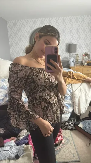 Vintage Savannah Off-The-Shoulder Top thumbnail 4