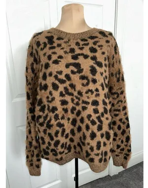 LUCCA Long Sleeve Crew Neck Brushed Knit Animal Print Sweater Size L thumbnail 1