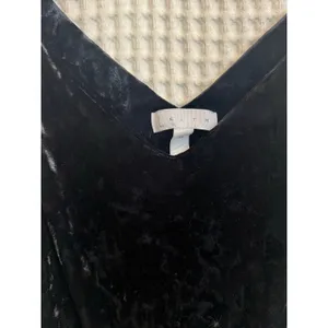 Leith Crushed Velvet Midi V Neck Flared Hem Black Cocktail Dress Extra Small thumbnail 4