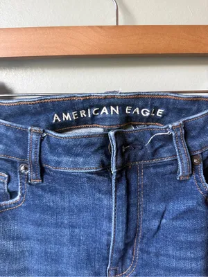 American Eagle Kick Boot Crop Jeans Women’s 8 Short Dark Wash Raw Hem thumbnail 3