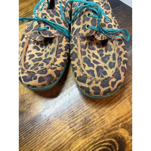 Ariat Tan Leopard Print Loafers‎ Size 7.5 thumbnail 3