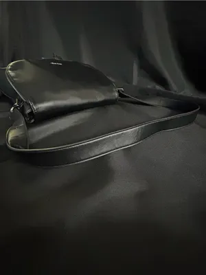 Nine West Black Leather Shoulder Bag Purse with Tassel Detail thumbnail 8