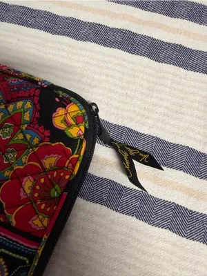 Vera Bradley Retired Symphony in Hue Tablet Sleeve Case Paisley Floral Zip thumbnail 3