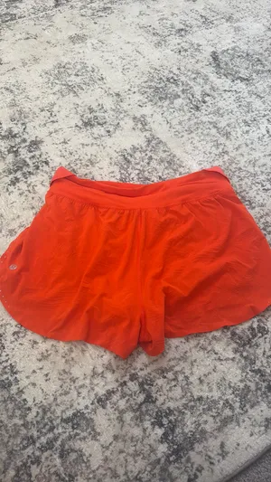 Lululemon Shorts 2.5" thumbnail 4