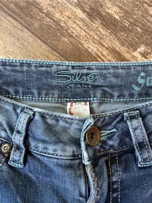 Distressed Suki Silver Jeans Medium Blue Bootcut Jeans size 27 thumbnail 11