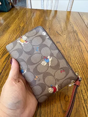 Coach Kittens in mittens Brown Signature Wristlet thumbnail 10