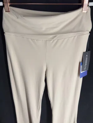 Kimberly Foldover Flare Leggings thumbnail 2