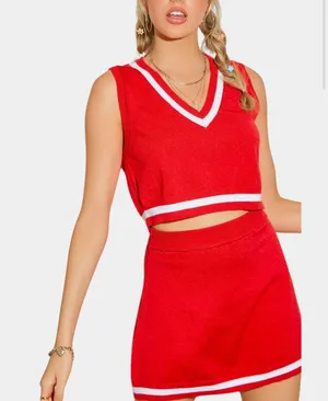 Red And White Sweater Set Size M thumbnail 1