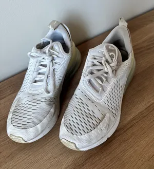 Nike Sneakers Women’s thumbnail 1