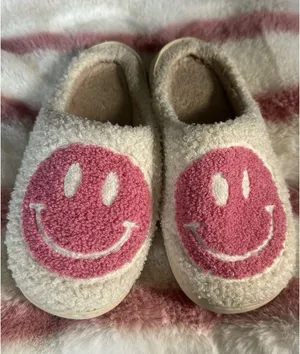 Smiley Face Slippers Amazon Gray Size 6 thumbnail 1