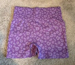 Purple cheetah workout short thumbnail 1