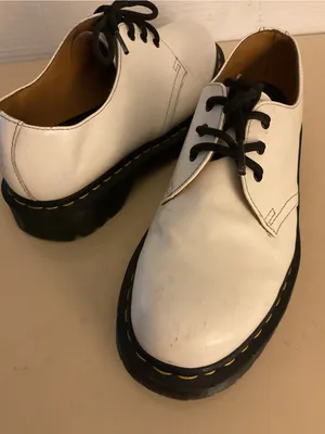 Dr. Martens women White Leather smooth Platform Oxfords shoes US 8 thumbnail 1