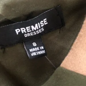 Premise Colorblock Sheath Shift Career Office Black Tan Moss Green Dress 8 thumbnail 7