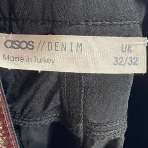 ASOS Jeans Womens 32x32 Oxblood‎ Vinyl Mid Rise 90's Straight Leg thumbnail 9