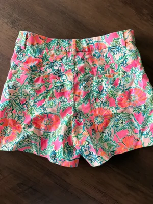 Lilly Pulitzer Shorts thumbnail 2