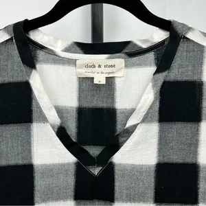 Anthropologie Cloth & Stone Buffalo Check V Neck Short Sleeve Boho Casual Top thumbnail 5