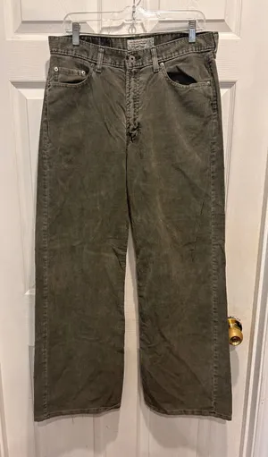 VTG‎ Abercrombie & Fitch Wide Leg Corduroy Pants Olive Green Wmns 12 Made in USA thumbnail 1