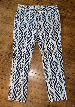 Banana Republic artsy blue & white size 6 business casual slacks thumbnail 1